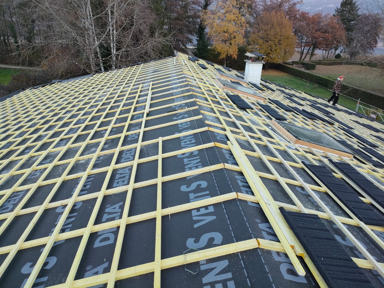 Pose liteaux et écran sous-toiture