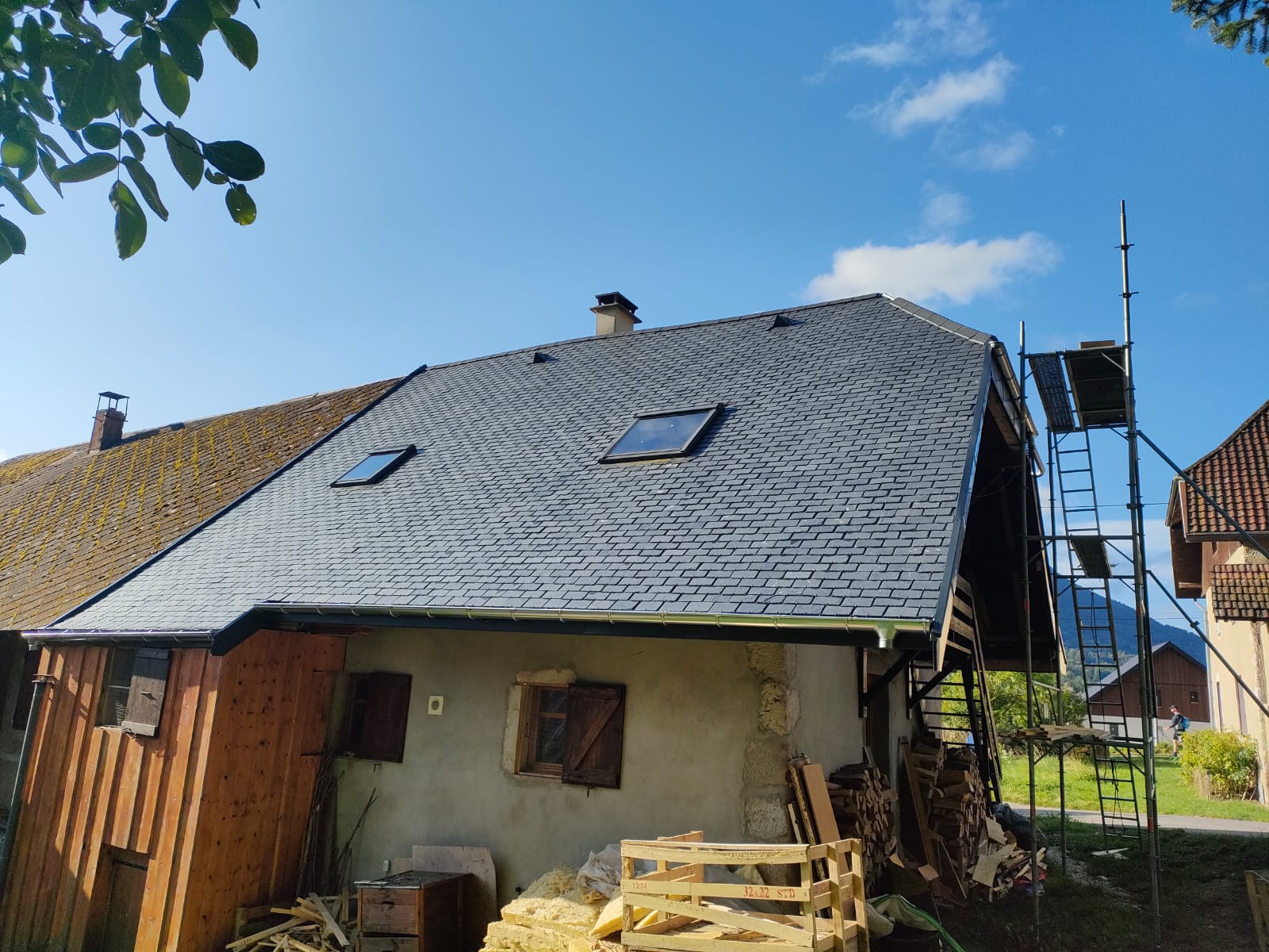 Rénovation couverture ardoise avec VELUX